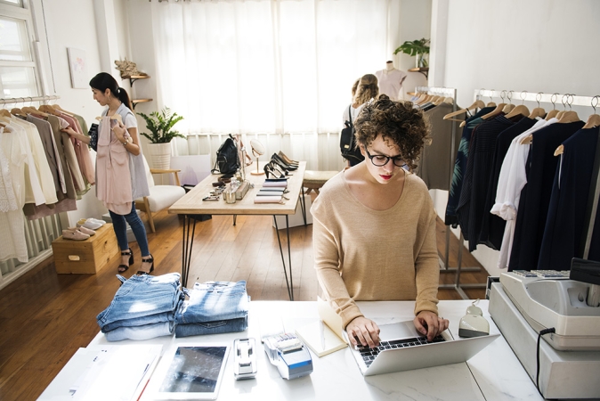 Lorem ipsum dolor sit amet consectetur Shops
